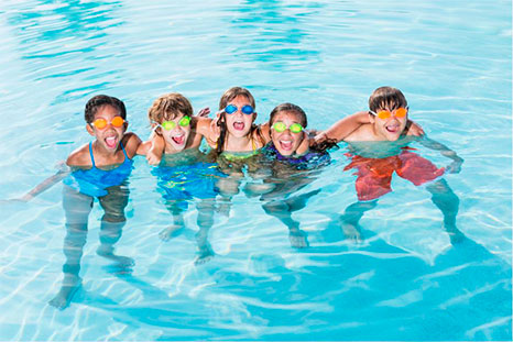 Animadores para Pool Party infantil en cumpleaños